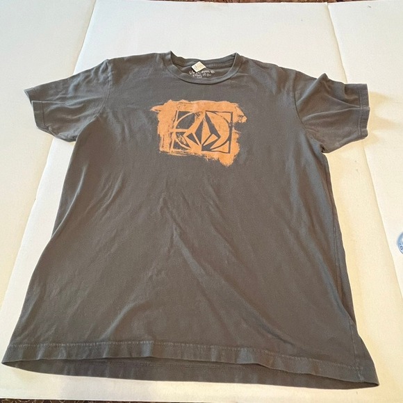 Volcom Other - Volcom men's grey size Medium t-shirt graphic tee short sleeve slim fit